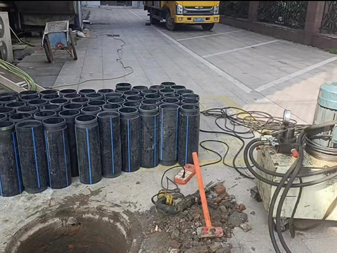 海西PE置换管厂家 DN315置换管 非开挖管短管置换